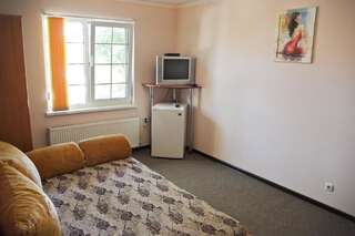 Мини-отель Отель Ковбой Одесса Семейный номер-1